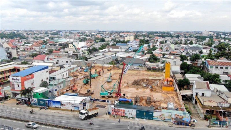 Dự án Phuc Dat Tower đang gây tiếng vang trên thị trường bất động sản khi sở hữu vị trí đắt giá ngay mặt tiền đại lộ Phạm Văn Đồng nối dài. Ảnh: Duy Quang