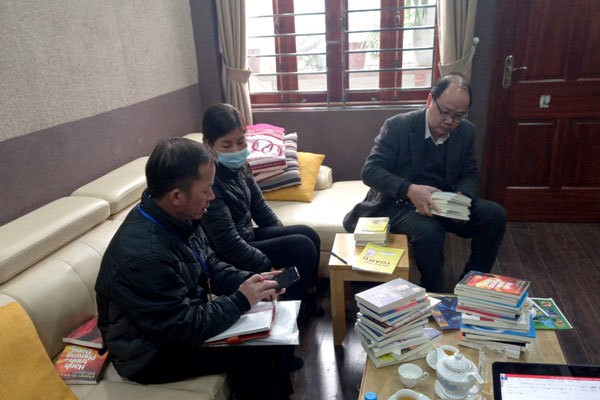 Thu giữ gần 15 tấn sách giả tại Hà Nội