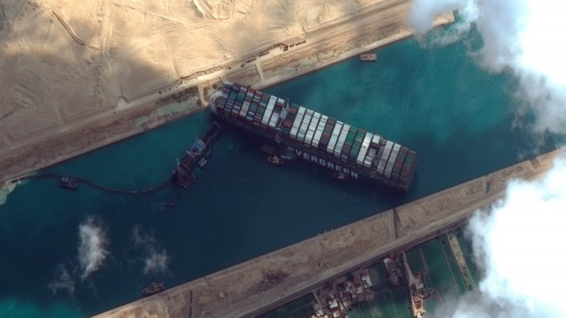 Tiêu điểm - 150 năm huy hoàng của kênh đào Suez 'sụp đổ' vì một con tàu mắc kẹt