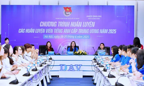 Chính thức khởi động chương trình đào tạo HLV tiếng Anh Trung ương 2025