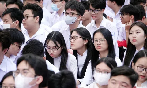 Quốc hội quyết miễn học phí học sinh công lập toàn quốc