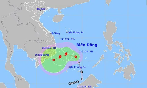 Áp thấp nhiệt đới có thể mạnh lên thành bão, miền Trung chuyển mưa rất lớn