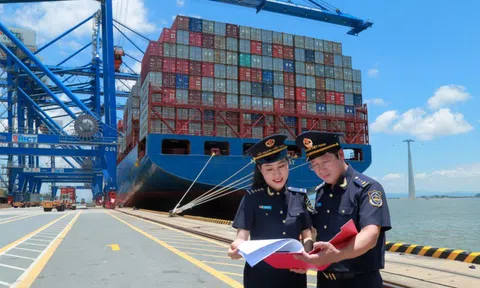 Xuất nhập khẩu tháng 02/2025 đạt 63,77 tỷ USD, tăng 0,8%