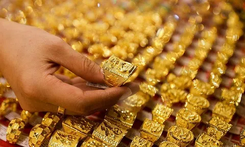 Giá vàng hôm nay 16/3: Chốt tuần giá vàng giữ đỉnh cao nhất mọi thời đại
