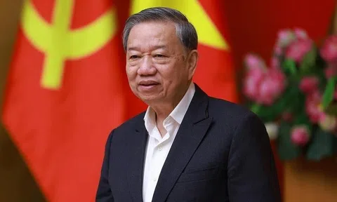 Tổng Bí thư Tô Lâm ký ban hành quy định mới về thi hành Điều lệ Đảng