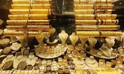 Nhu cầu trú ẩn an toàn giữ nhịp tăng cho vàng