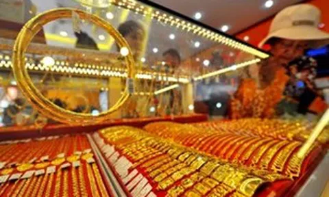 VCCI: Không nên 'lồng giấy phép' trong quản lý kinh doanh vàng