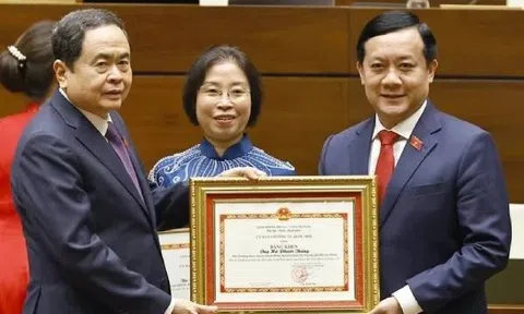 Tổng Bí thư Tô Lâm dự Lễ trao Bằng khen của Ủy ban Thường vụ Quốc hội