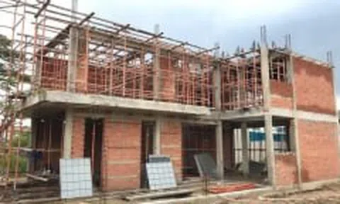 Xã, phường tại Tp.HCM được phép cấp giấy xây dựng cho công trình nào?