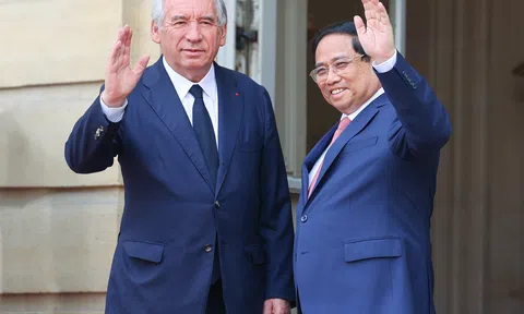 Thủ tướng Phạm Minh Chính hội đàm với Thủ tướng Pháp