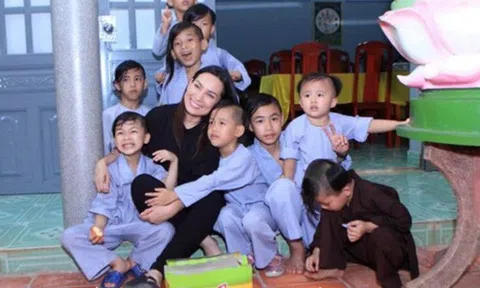 Ca sĩ Phi Nhung đã qua đời vì Covid-19