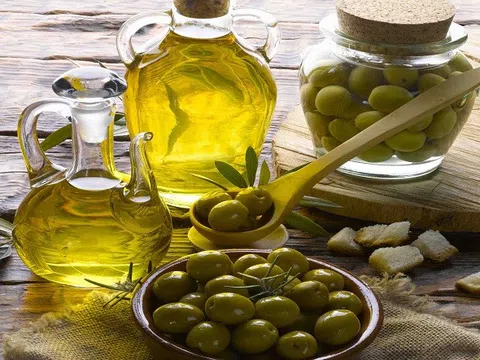 14 lợi ích của dầu ô liu