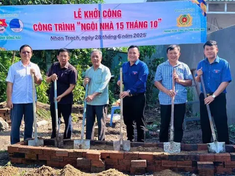 Trao nhà mới hỗ trợ hộ dân khó khăn tại Đồng Nai