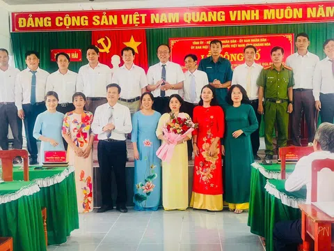Khánh Hòa tổ chức hội nghị trực tuyến công bố quyết định sáp nhập và kiện toàn bộ máy