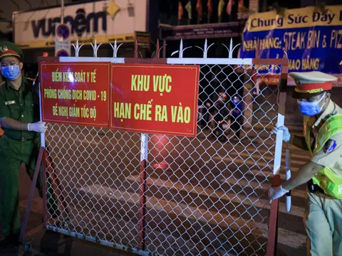 Thủ tướng yêu cầu TP.HCM chuẩn bị cho việc hạn chế người dân đi lại