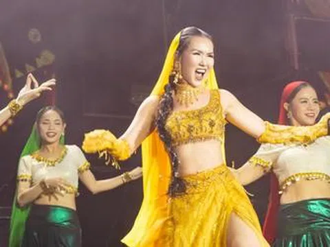 Màn trình diễn bằng 'cả tính mạng' của Võ Hạ Trâm: Hát nhảy tưng bừng, còn nâng tone tận... 2 lần