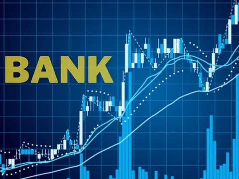 Lãnh đạo ngân hàng và người liên quan nhộn nhịp mua bán cổ phiếu