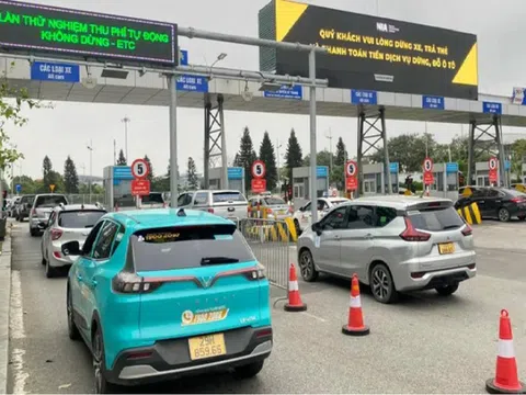 Từ hôm nay 5/5, thu phí tự động không dừng với ô tô tại 5 sân bay