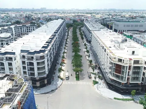 Nhà liền thổ tại TP.HCM tạm dừng tăng giá
