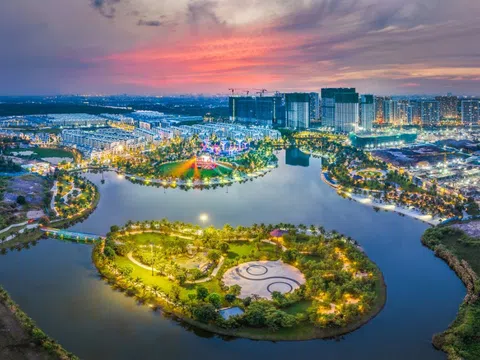 Cư dân The Beverly - Vinhomes Grand Park: “Về nhà mà như thấy bước chân vào resort”