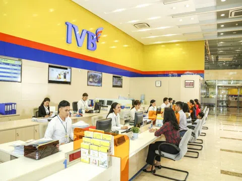 Lãi suất ngân hàng hôm nay 4/12: Biến động mạnh