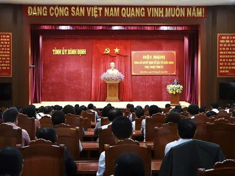 Bình Định công bố các quyết định về thành lập Đảng bộ các cơ quan Đảng tỉnh và Đảng bộ UBND tỉnh