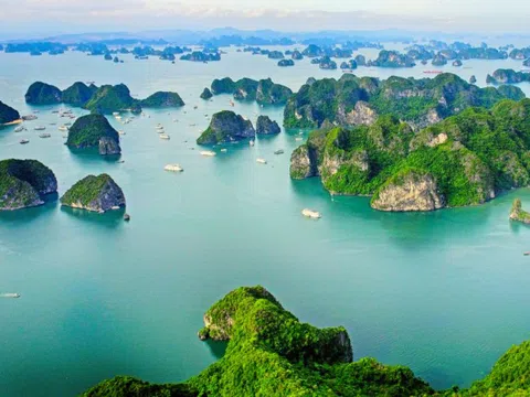 Quảng Ninh: Bổ sung mức phí với 3 hành trình tham quan vịnh Hạ Long