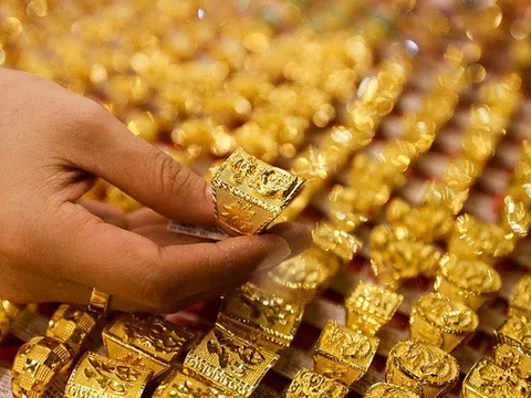Giá vàng hôm nay 16/3: Chốt tuần giá vàng giữ đỉnh cao nhất mọi thời đại