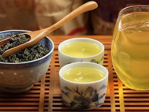 Pha trà đúng cách: Bảo vệ sức khỏe khỏi độc tố