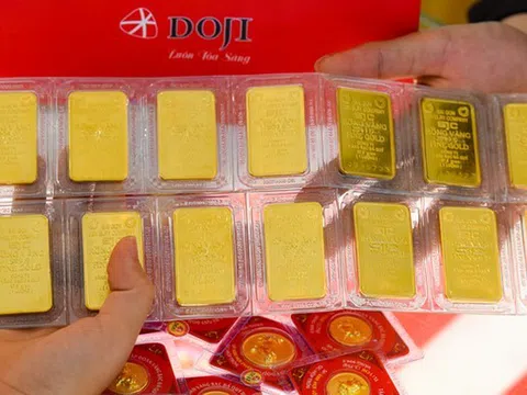 Giá vàng hôm nay 18/5: Vàng thế giới đảo chiều tăng mạnh vượt 3.200 USD