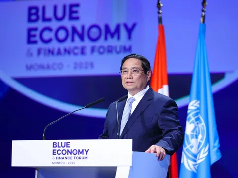 Thủ tướng: Kết nối liên lục địa, hình thành cực tăng trưởng biển xanh