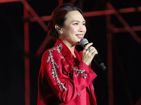 'Sứ mệnh' suốt 20 năm của ca sĩ Mỹ Tâm