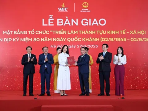 Vingroup bàn giao mặt bằng triển lãm thành tựu kinh tế - xã hội kỷ niệm 80 năm ngày Quốc khánh