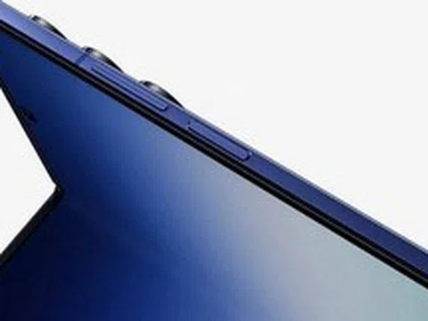 Ảnh rò rỉ mới nhất cho thấy độ mỏng kinh ngạc của Galaxy Z Fold7