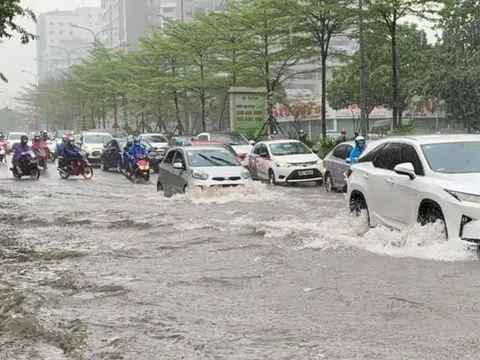 Hà Nội có thể đón gió mạnh cấp 6-7, giật cấp 8-9