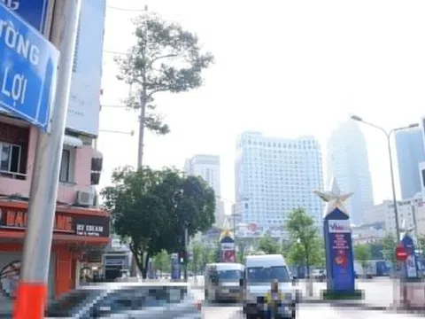 Hạn chế lưu thông trên đường Lê Lợi, phường Sài Gòn