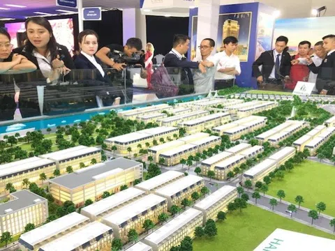 Ế ẩm, doanh nghiệp bất động sản nghỉ tết sớm và dài chưa từng có