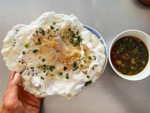 Món bánh lạ miệng mỗi lần ăn là phải ‘đập’, trót thử 1 lần là muốn ăn hoài
