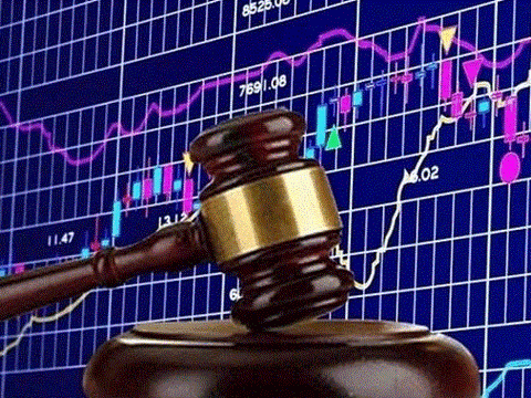 Ủy ban Chứng khoán xử phạt hàng loạt doanh nghiệp