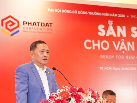 Chủ tịch Phát Đạt cùng công ty liên quan vừa chi hơn 600 tỷ mua cổ phiếu PDR