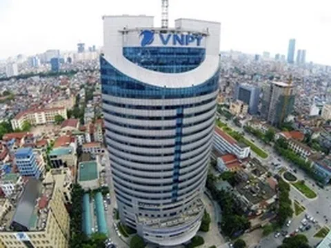 Lợi nhuận VNPT năm 2023 giảm hơn 40%, cầm 1,8 tỷ USD gửi ngân hàng hưởng lãi 8 tỷ đồng/ngày