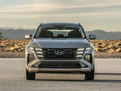 Hyundai Tucson 2024 nhận cọc tại đại lý, dễ ra mắt tháng sau: Màn hình cong cạnh tranh Sportage, không bỏ máy dầu như Santa Fe