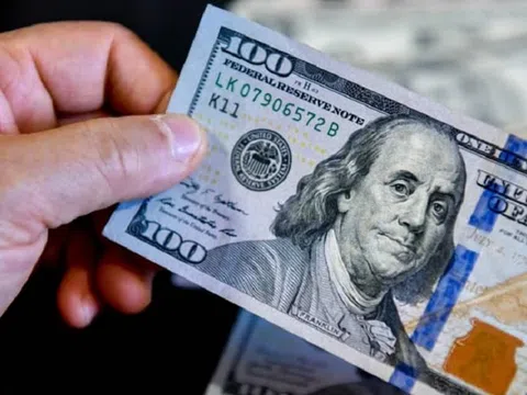 Tỷ giá USD hôm nay 15/1: Đứng trước mốc quan trọng 103