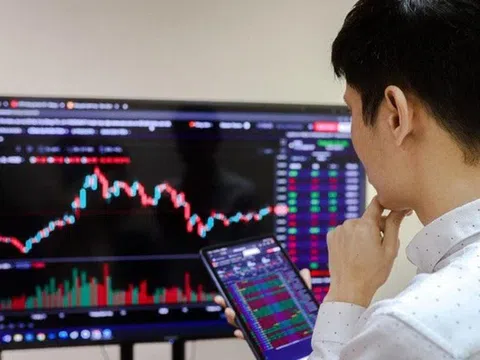 Đằng sau con số tăng trưởng lợi nhuận ròng ấn tượng trong quý 4