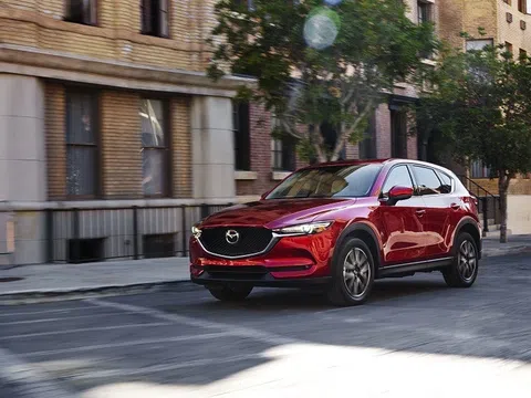 Mazda đang nghiên cứu khung gầm bằng sợi carbon đầu tiên
