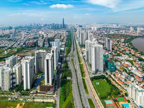 Phó thủ tướng: Mong doanh nghiệp bất động sản bán nhà giá phù hợp