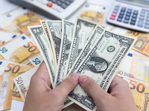 Giá USD đột ngột tăng mạnh, có cần can thiệp?