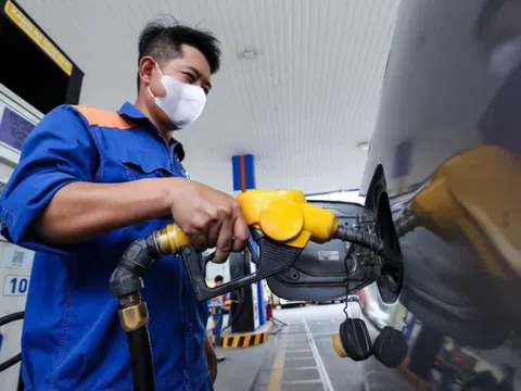 Chuyên gia lý giải gì qua đợt tăng giá xăng dầu mới nhất?
