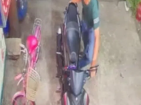 Thưởng 100 triệu đồng cho người báo tin để bắt nghi phạm đâm chết bác sĩ