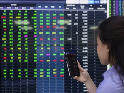 UBCKNN xử phạt 3 công ty vi phạm hành chính lĩnh vực chứng khoán